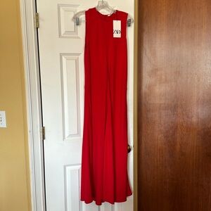 Zara Red Sleeveless free NWT Size Medim
